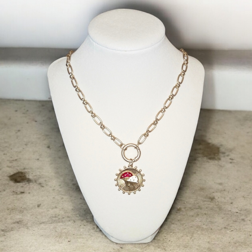 Canvas Gold Link Necklace w/detachable Mushroom Pendant, Quality, In Gift Box